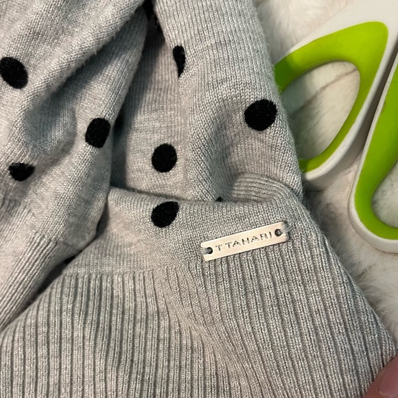 T Tahari XL Grey Polka Dot Stud Snap Office Lightweight Fitted Preppy Cardigan - Picture 8 of 12